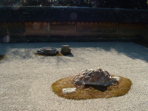 京都：　龍安寺